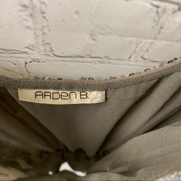 Arden B. 100% Silk Art Deco Sequin Tunic Tank - Picture 5 of 7